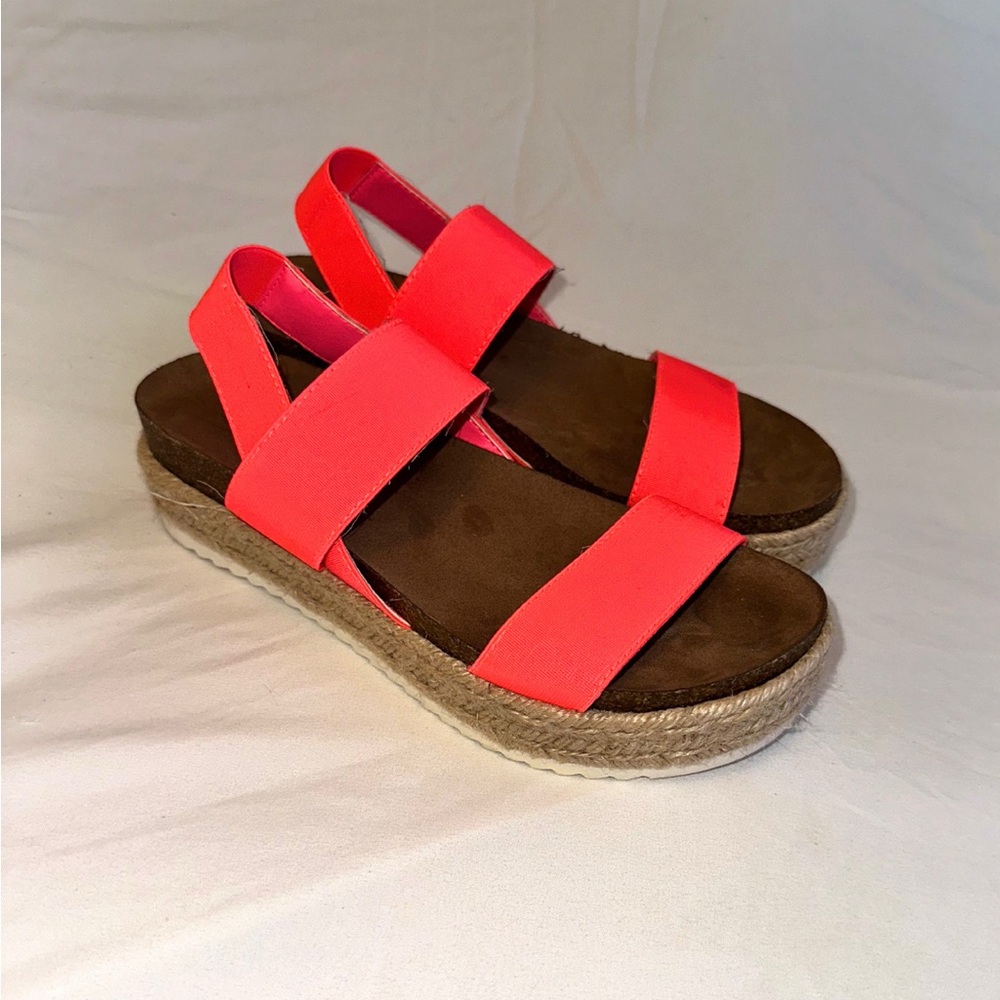 Madden Girl Coral Platform Sandals